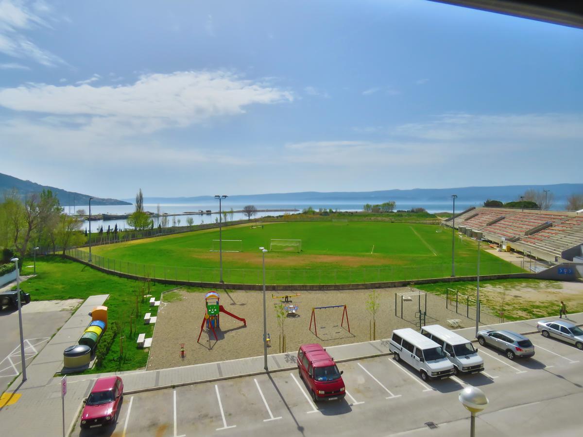 Apartment Ribnjak 10 Omiš Exterior foto