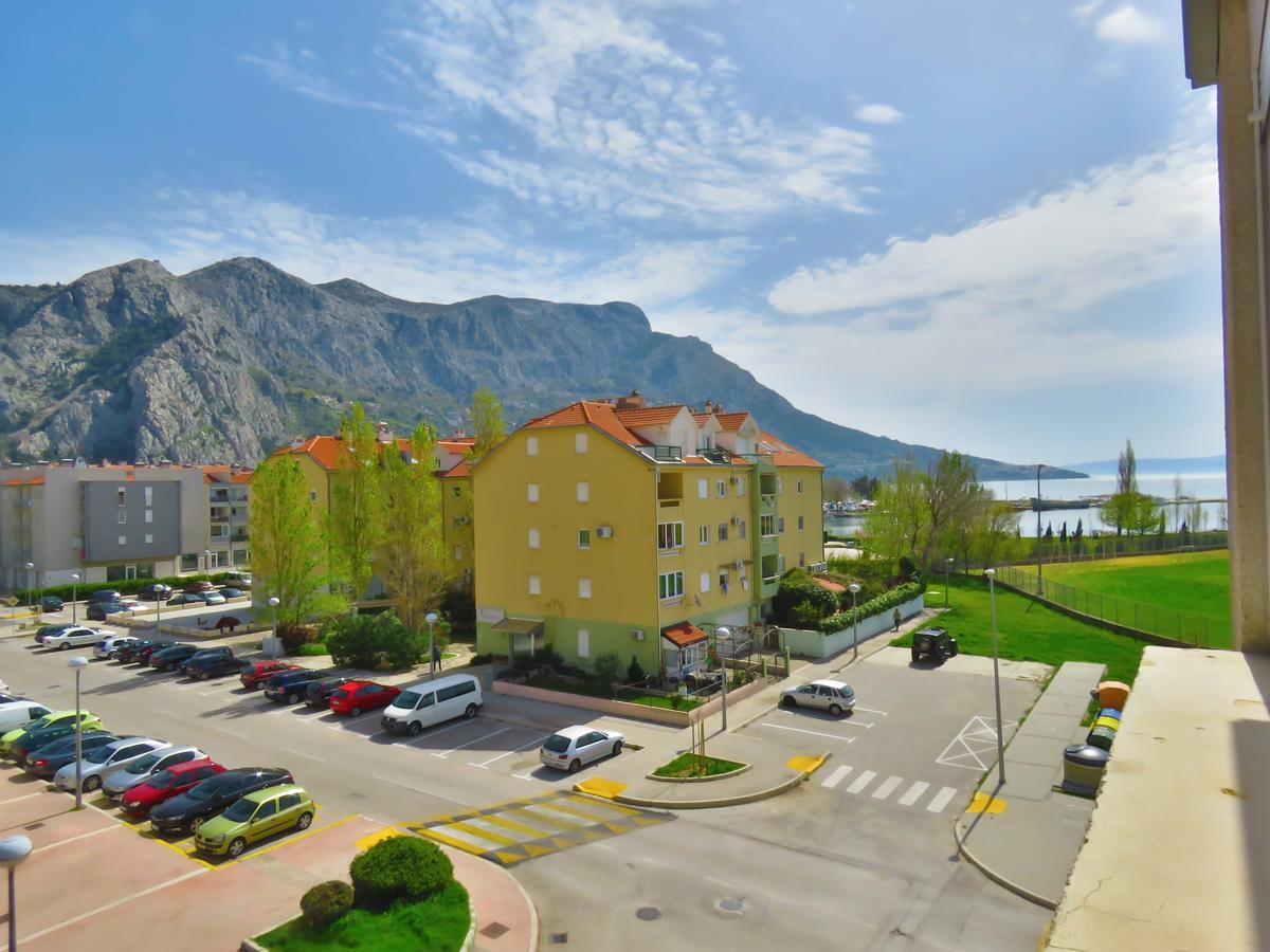 Apartment Ribnjak 10 Omiš Exterior foto