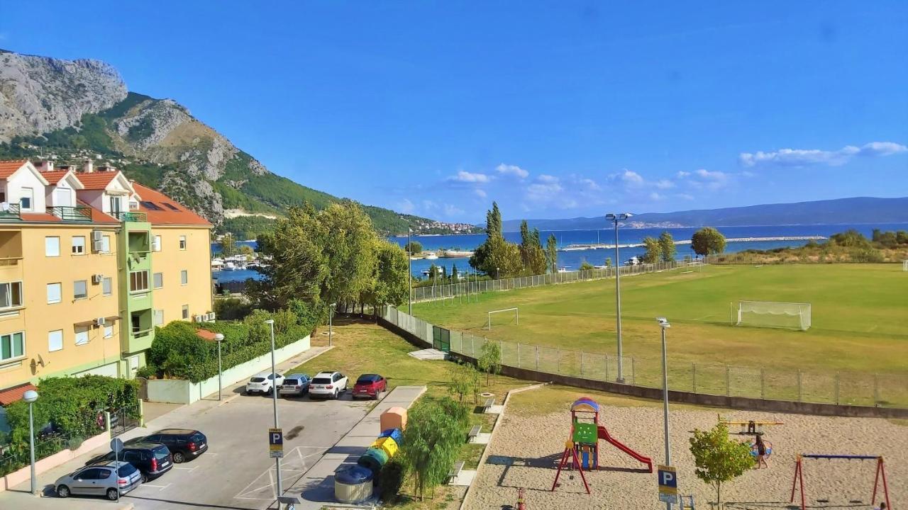 Apartment Ribnjak 10 Omiš Exterior foto