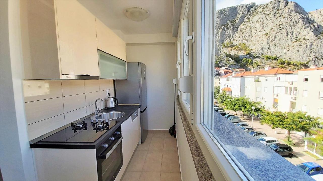Apartment Ribnjak 10 Omiš Exterior foto