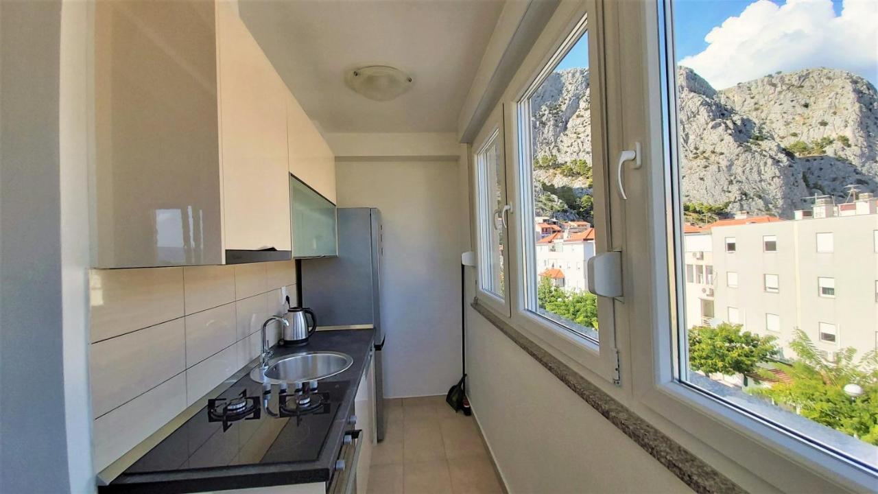 Apartment Ribnjak 10 Omiš Exterior foto