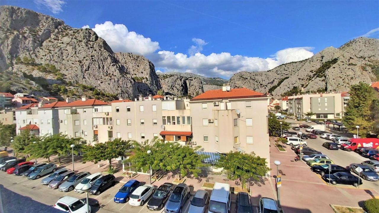 Apartment Ribnjak 10 Omiš Exterior foto
