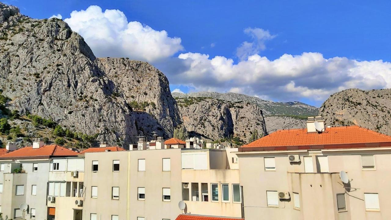 Apartment Ribnjak 10 Omiš Exterior foto