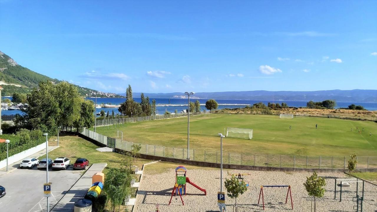 Apartment Ribnjak 10 Omiš Exterior foto